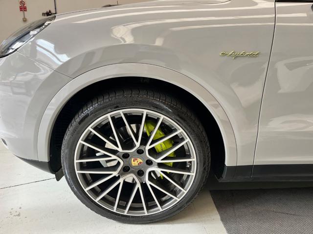 PORSCHE Cayenne usata, con Alzacristalli elettrici