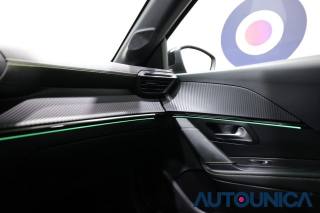 PEUGEOT 208 usata, con Sensori di parcheggio posteriori