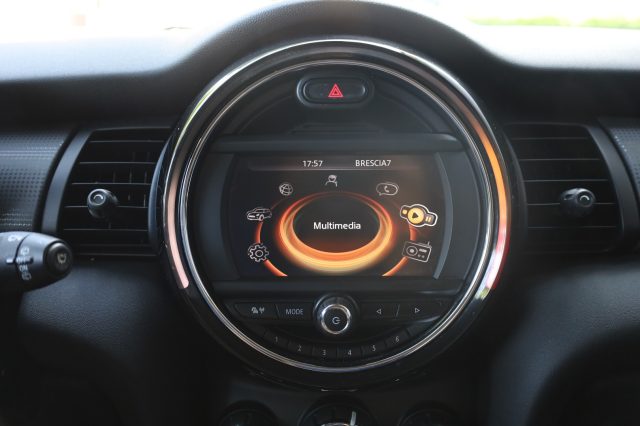 MINI One usata, con Bluetooth