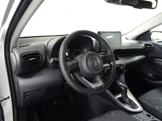 TOYOTA Yaris usata, con Servosterzo