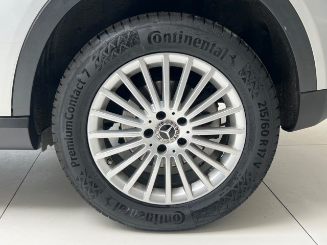 MERCEDES-BENZ GLA 180 usata, con Bracciolo