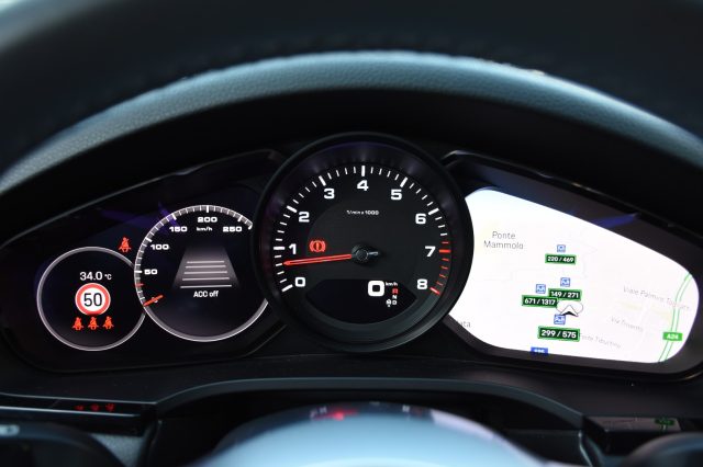 PORSCHE Cayenne usata, con Cruise Control
