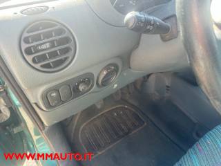 RENAULT Kangoo usata, con Chiusura centralizzata telecomandata