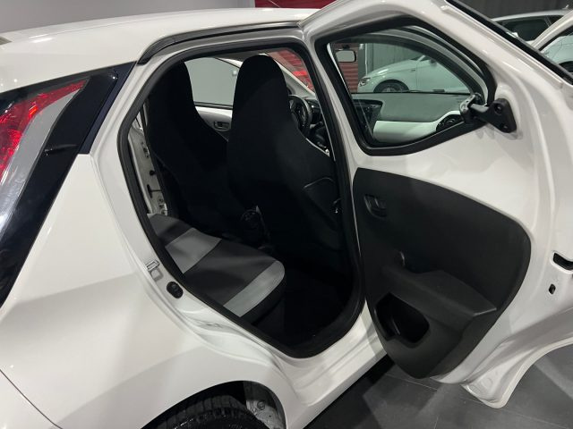 TOYOTA Aygo usata, con Climatizzatore