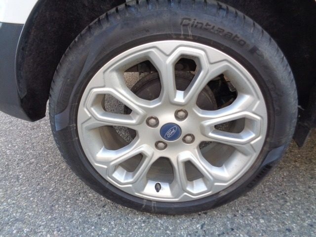 FORD EcoSport usata, con USB