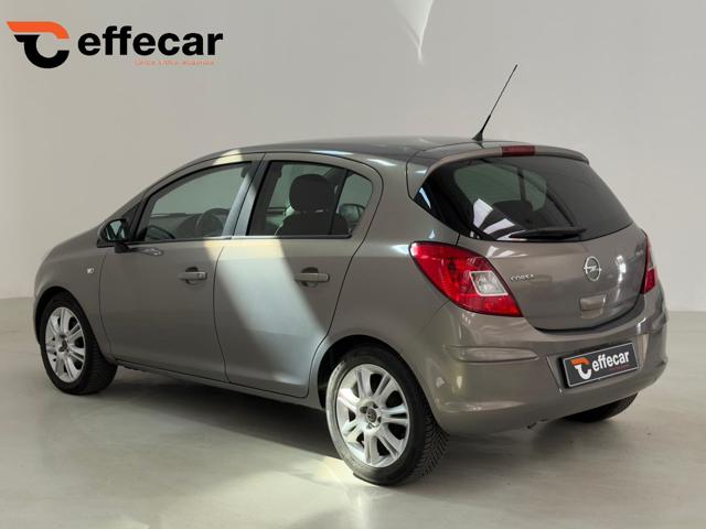 OPEL Corsa usata, con Airbag Passeggero