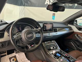 AUDI S8 usata, con Autoradio