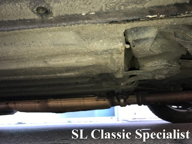 MERCEDES-BENZ SL 560 usata 129