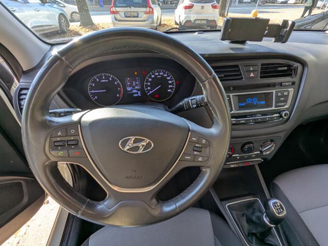 HYUNDAI i20 usata, con ESP