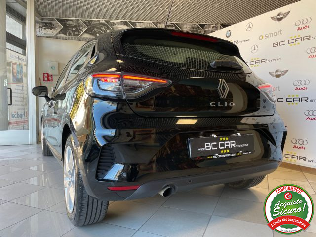 RENAULT Clio usata, con Bluetooth