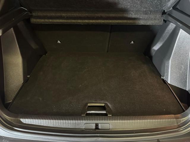 PEUGEOT 2008 usata, con USB