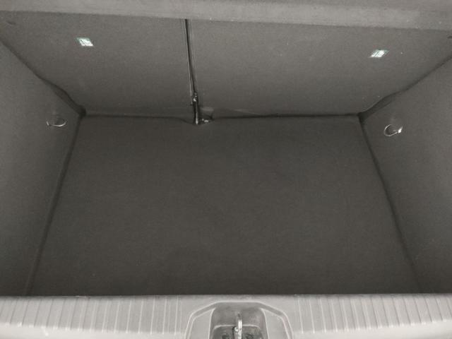 RENAULT Clio usata, con Touch screen