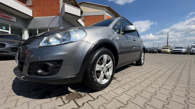 SUZUKI SX4 usata, con Specchietti laterali elettrici