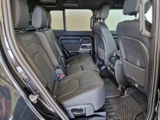 LAND ROVER Defender usata, con Autoradio