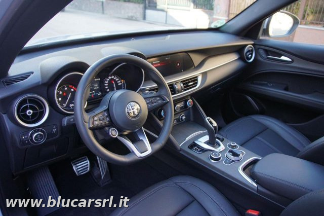 ALFA ROMEO Stelvio usata, con Cerchi in lega
