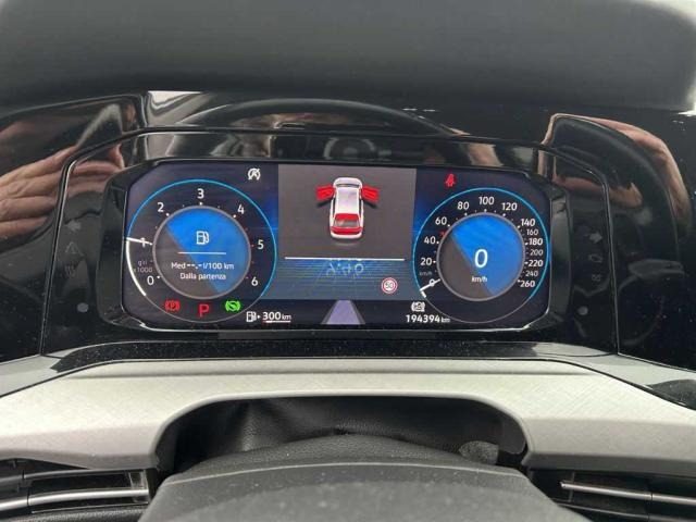 VOLKSWAGEN Golf Variant usata, con Alzacristalli elettrici