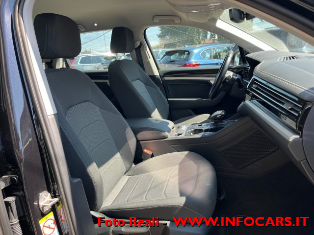 VOLKSWAGEN Touareg usata, con Antifurto