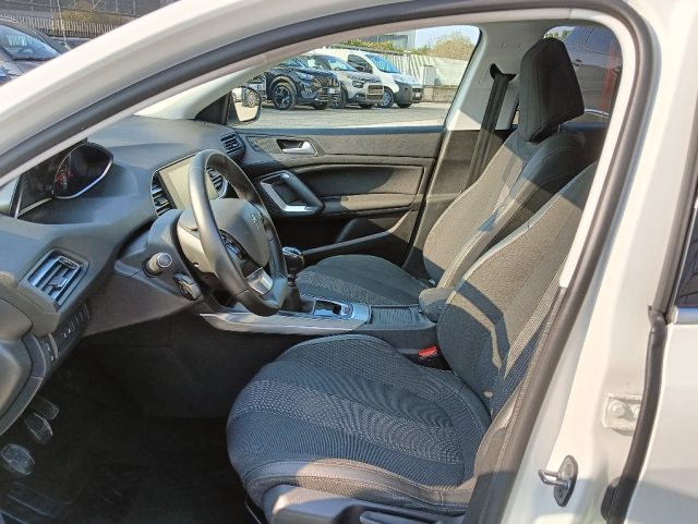 PEUGEOT 308 usata, con Climatizzatore