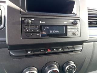 NISSAN Interstar usata, con Autoradio