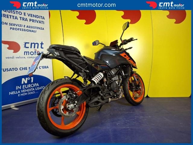 KTM 125 Duke usata 4