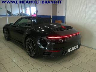PORSCHE 992 usata, con Fari LED