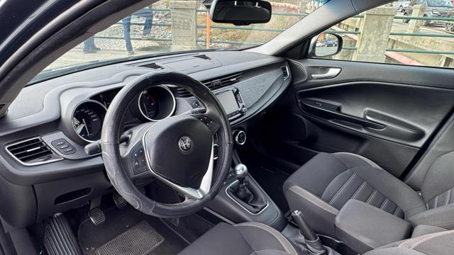 ALFA ROMEO Giulietta usata, con Fendinebbia