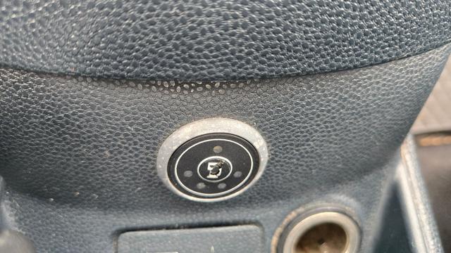 FORD Fiesta usata, con Lettore CD