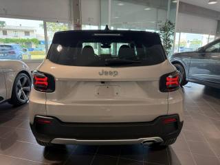 JEEP Avenger usata, con Autoradio