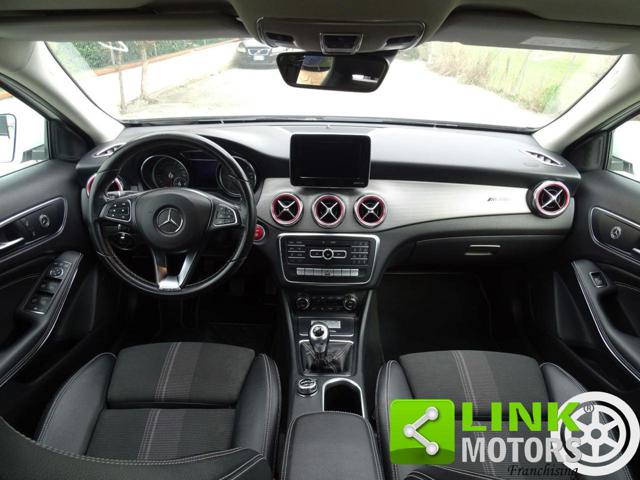 MERCEDES-BENZ GLA 180 usata, con Alzacristalli elettrici