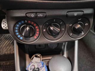 OPEL Corsa usata, con Cruise Control