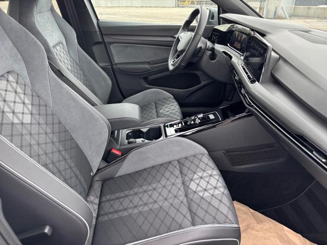VOLKSWAGEN Golf usata, con Autoradio