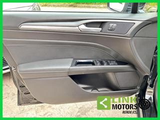 FORD Mondeo usata, con Leve al volante