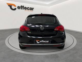 OPEL Astra usata, con Controllo trazione