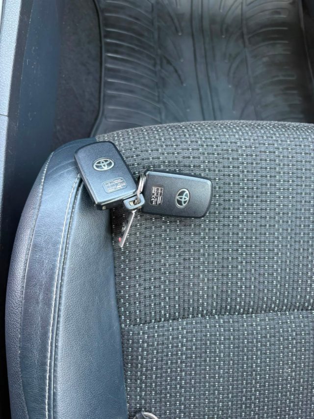 TOYOTA Auris usata, con Filtro antiparticolato