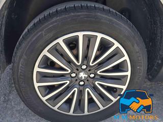 PEUGEOT 2008 usata, con Cruise Control