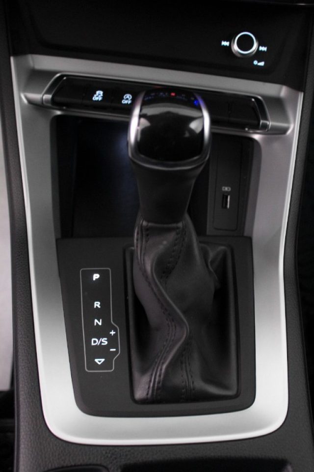 AUDI Q3 usata, con Autoradio