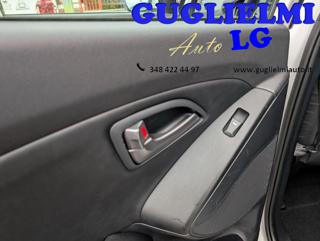 HYUNDAI iX35 usata, con Sedile posteriore sdoppiato