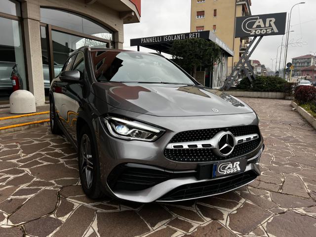 MERCEDES-BENZ GLA 200 usata, con Autoradio digitale