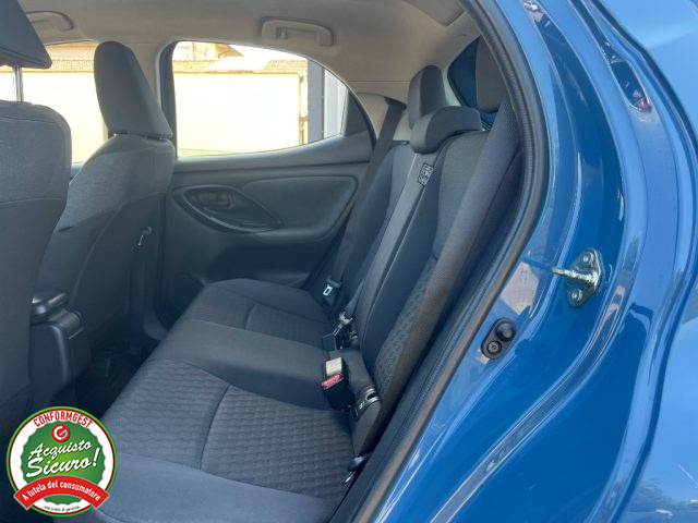 TOYOTA Yaris usata, con Fendinebbia