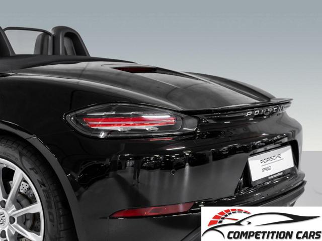 PORSCHE 718 Spyder usata, con Leve al volante