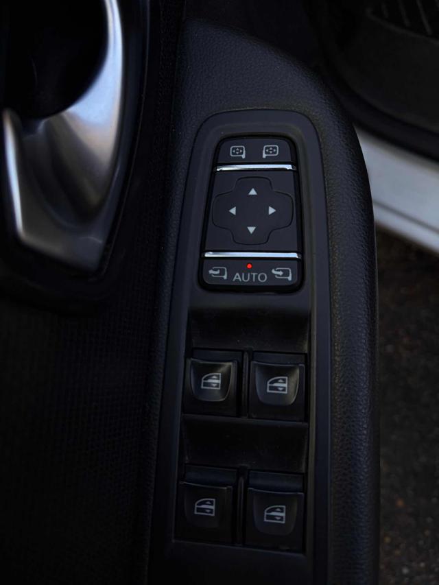 RENAULT Clio usata, con Antifurto