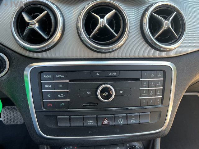 MERCEDES-BENZ GLA 200 usata 21