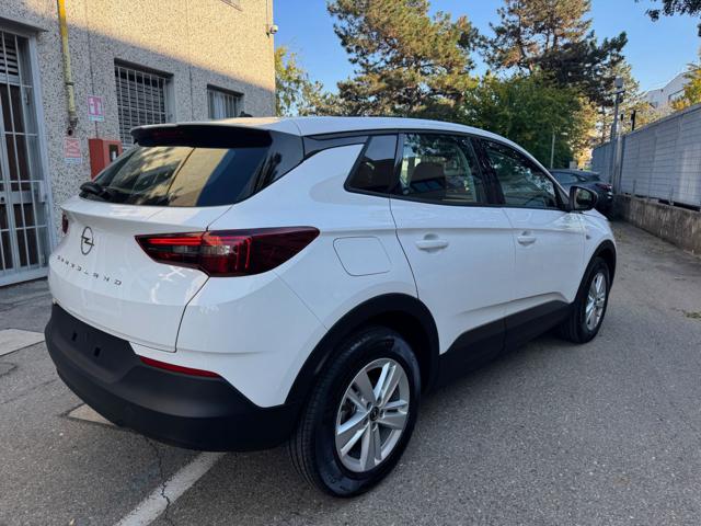 OPEL Grandland usata, con Airbag laterali