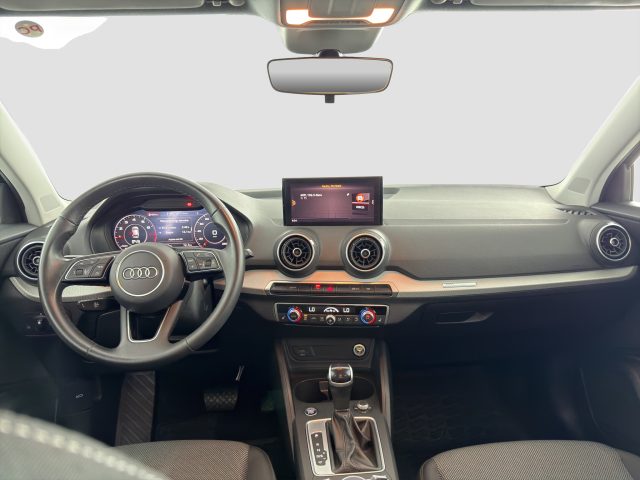 AUDI Q2 usata 11