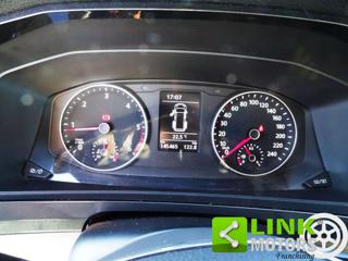 VOLKSWAGEN Multivan usata, con Airbag Passeggero