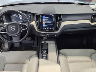 VOLVO XC60 usata, con Touch screen