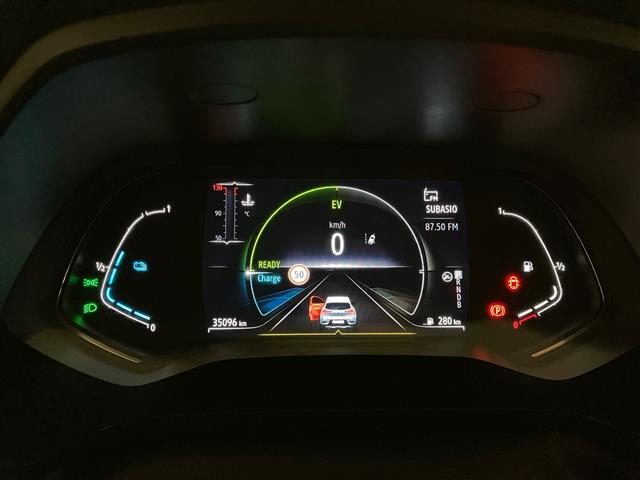 RENAULT Captur usata 14