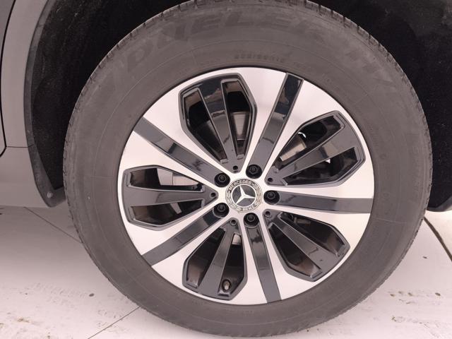 MERCEDES-BENZ GLC 300 usata, con Leve al volante