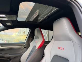 VOLKSWAGEN Golf GTI usata, con Cronologia tagliandi