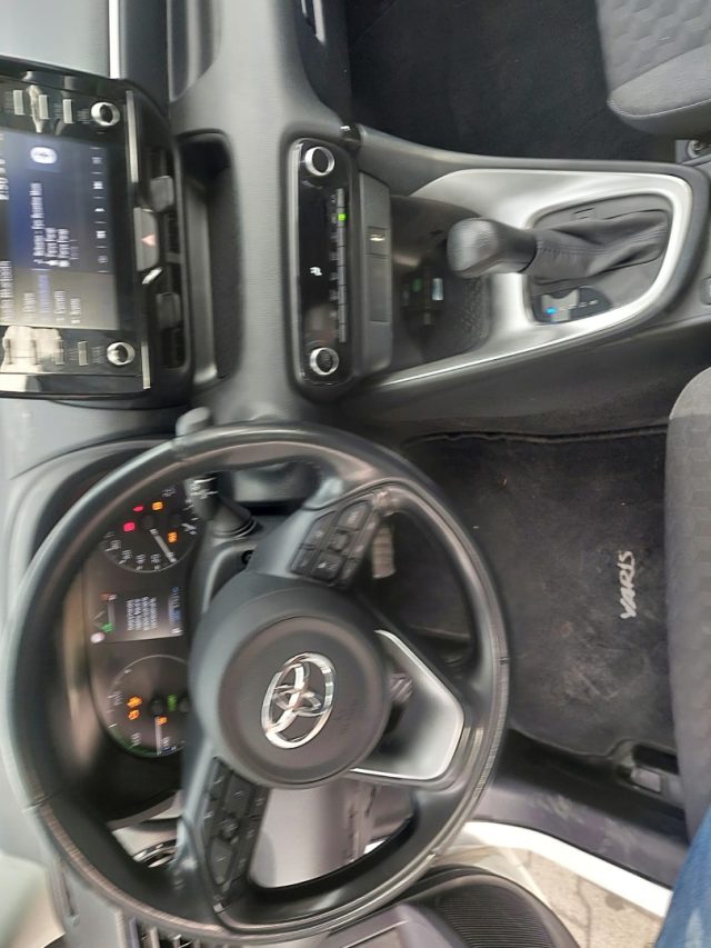TOYOTA Yaris usata, con Controllo trazione